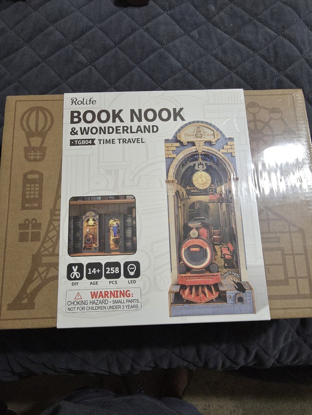 Rolife Book Nook & Wonderland Time Travel